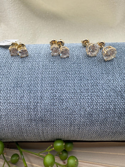 Yellow Gold Timely Diamonds Lab Grown Stud Earrings