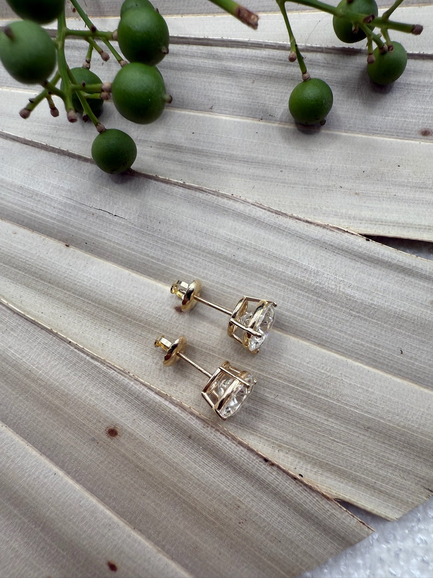 Yellow Gold Timely Diamonds Lab Grown Stud Earrings